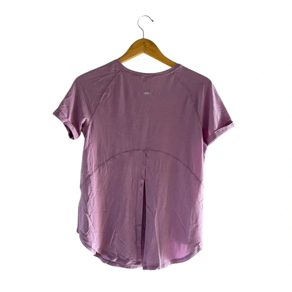 Lululemon open tie back t-shirt